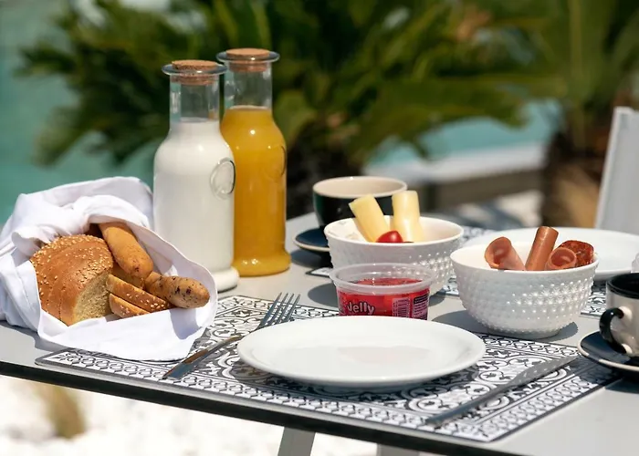 Hotel Nama Retreat Pastida