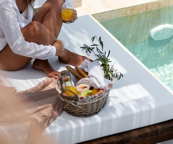 Nama Retreat Pastida