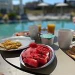 Hotel Nama Retreat