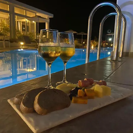 Nama Retreat 酒店 帕斯蒂达