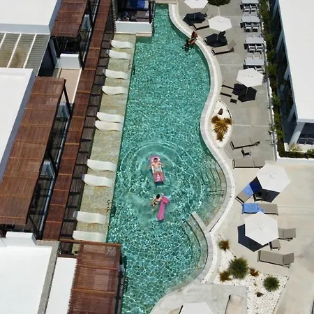 ホテル Nama Retreat