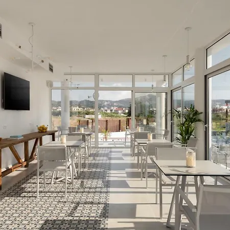 Hotel Nama Retreat