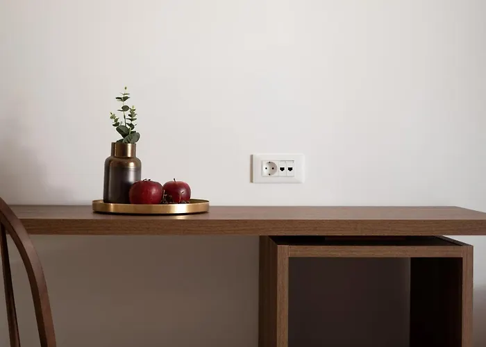 Nama Retreat فندق