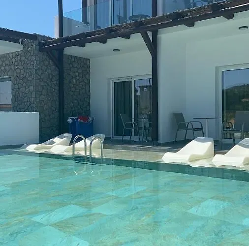 Otel Nama Retreat 5*