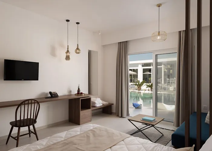 Nama Retreat فندق Pastida