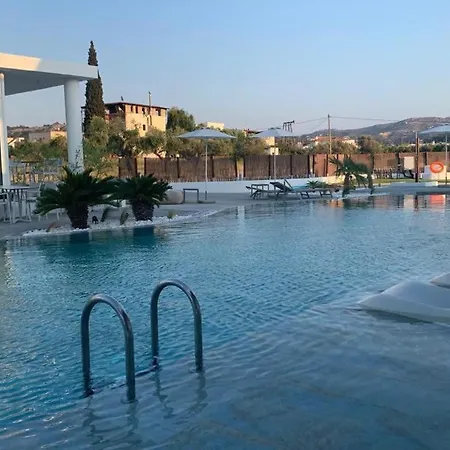 Nama Retreat 5* Pastida