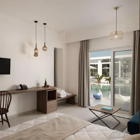 Nama Retreat Hotel 5*