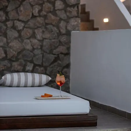Hotel Nama Retreat Pastida